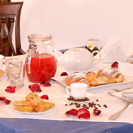 بيت ضيافة Le Cinque Novelle 4*